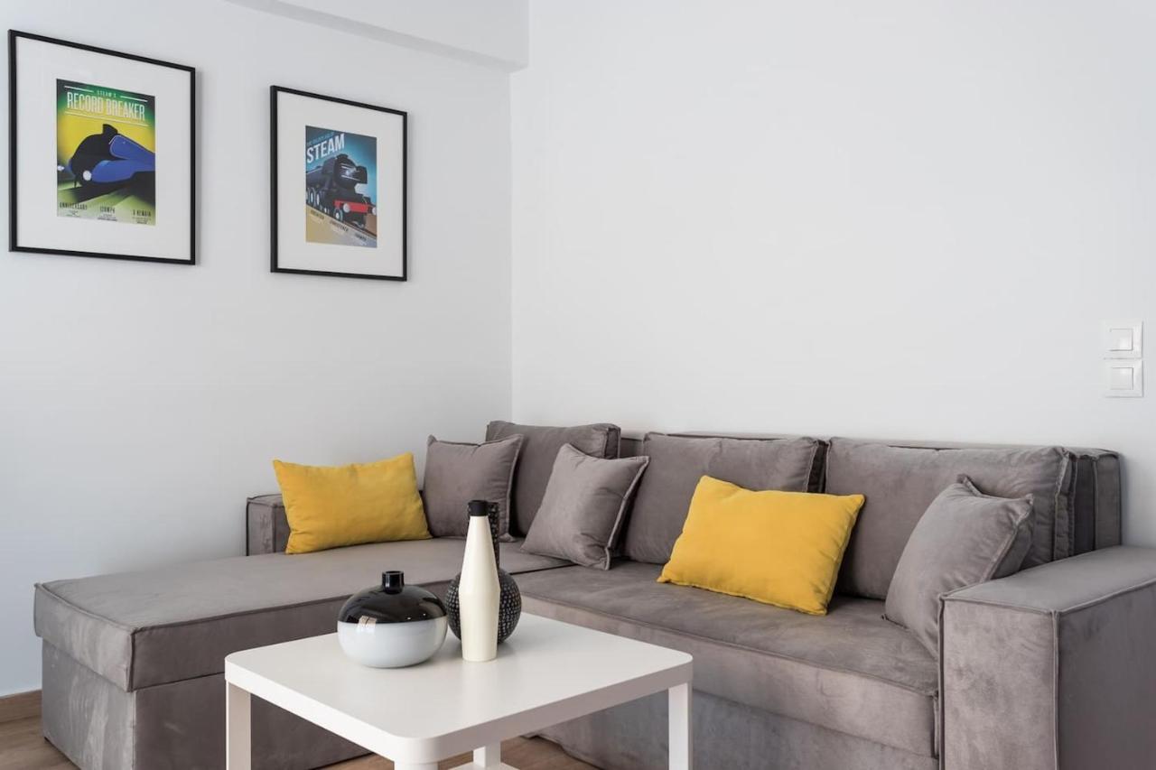 Stunning Flat With Lovely Terrace & Parking Garage 아테네 외부 사진