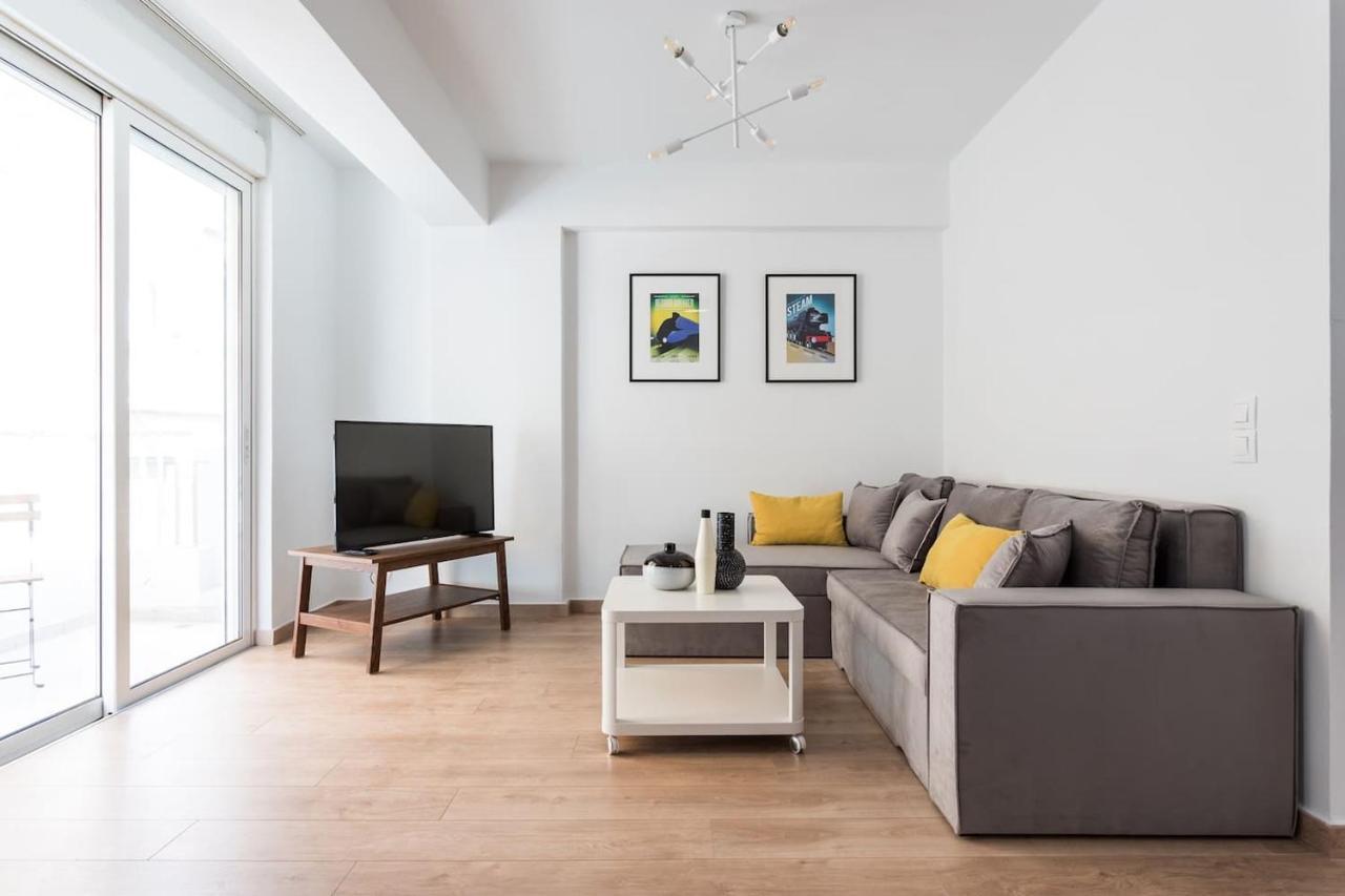 Stunning Flat With Lovely Terrace & Parking Garage 아테네 외부 사진